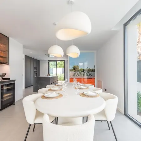 Extravagant 5 Bdrm Golfer's With Private Pool * Estepona