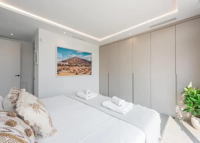 Extravagant 5 Bdrm Golfer's With Private Pool *