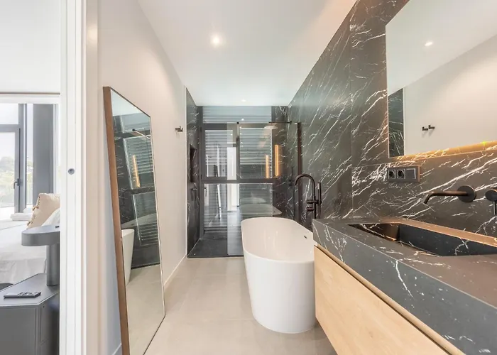 Extravagant 5 Bdrm Golfer's With Private Pool 에스테포나